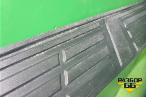 Накладка подножки правой (517716A130) для Toyota Land Cruiser Prado(150) с 2009г