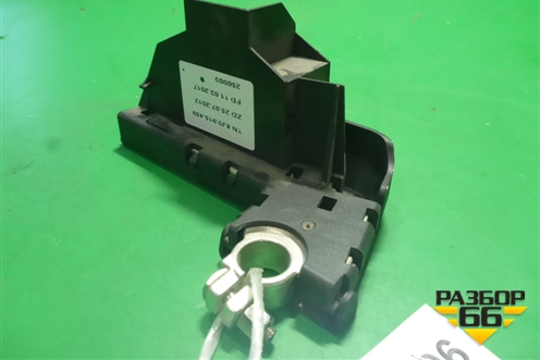 Клемма аккумулятора плюс (новая) (8J0915459) для Audi TT (8J3) с 2006-2015г (ТТ)