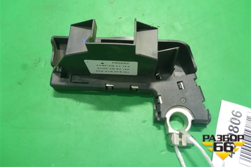 Клемма аккумулятора плюс (новая) (8J0915459) для Audi TT (8J3) с 2006-2015г (ТТ)