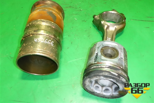 Поршень с шатуном (в сборе с гильзой DSC1202) для Scania 4 Series с 1995-2005г