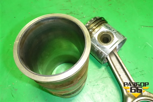 Поршень с шатуном (в сборе с гильзой DSC1202) для Scania 4 Series с 1995-2005г