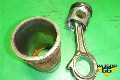 Поршень с шатуном (в сборе с гильзой DSC1202) для Scania 4 Series с 1995-2005г