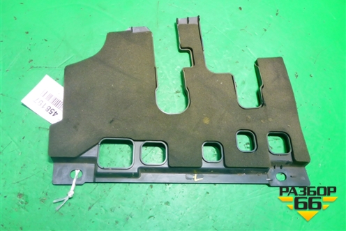 Накладка внутренняя (левая нижняя) (13137842) для Opel Astra H с 2004-2015г