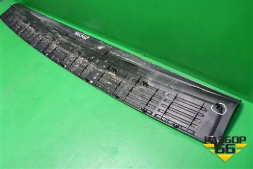 Накладка заднего бампера (до 2012г) (5216260040) для Toyota Land Cruiser (200) с 2008г (Ленд Крузер) Накладка заднего бампера (до 2012г) (5216260040) для Toyota Land Cruiser (200) с 2008г (Ленд Крузер)