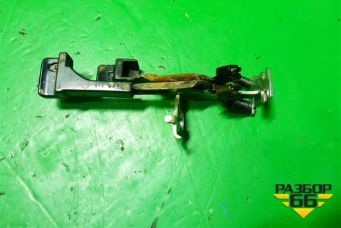 Ручка открывания багажника и лючка бензобака для Opel Astra H с 2004-2015г