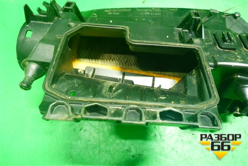 Корпус воздушного фильтра (1.8л) (A2710901501) для Mercedes Benz E-Klass C207 (купе) с 2009г (Е Купе)