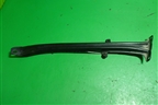 Кронштейн (под капотом левый) (A2076280524) для Mercedes Benz E-Klass C207 (купе) с 2009г (Е Купе)