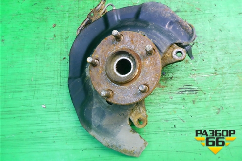 Кулак поворотный передний правый (3.0л 1MZ-FE АКПП) для Toyota Camry CV3 с 2001-2006г