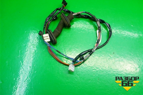 Проводка двери задней левой (8215433100) для Toyota Camry CV3 с 2001-2006г