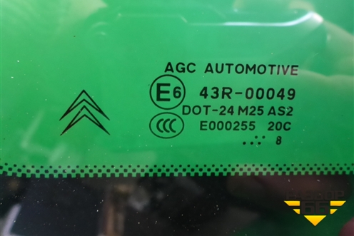 Стекло глухое левое (универсал) (8569WC) для Citroen C5 с 2008г (С5)