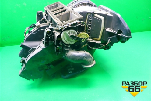 Корпус отопителя (9684138580) для Citroen C5 с 2008г (С5)