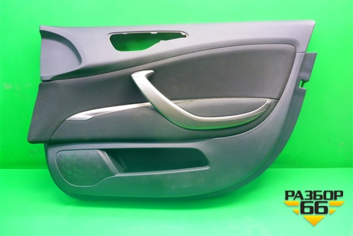 Обшивка двери передней правой под электрику (9662076677) для Citroen C5 с 2008г (С5)
