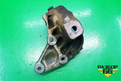 Кронштейн двигателя правый (9647029580) для Citroen C5 с 2008г (С5)