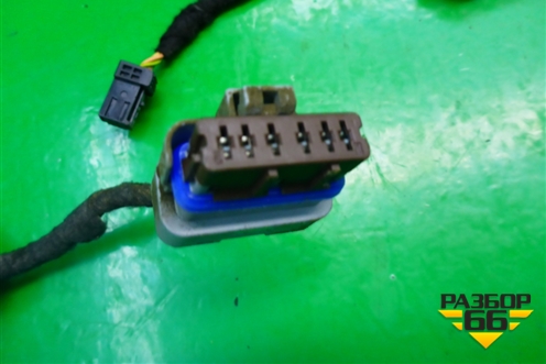 Проводка двери правой (9684767280) для Citroen C5 с 2008г (С5)