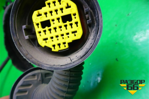 Проводка двери задней левой (9684767880) для Citroen C5 с 2008г (С5)