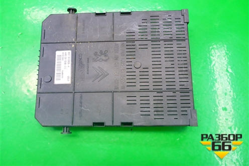 Блок предохранителей салонный для Citroen C5 с 2008г (С5)