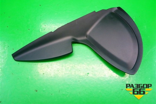 Накладка на торпедо (левая боковая) (9682341577) для Citroen C5 с 2008г (С5)