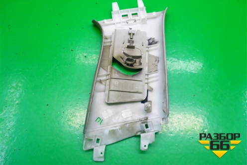 Обшивка стойки центральная верхняя левая (9655494077) для Citroen C5 с 2008г (С5)