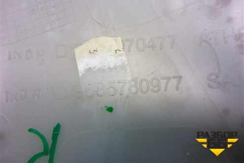 Обшивка стойки задняя верхняя правая (задняя универсал) (9685780977) для Citroen C5 с 2008г (С5)