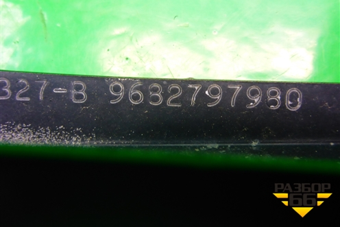 Поводок стеклоочистителя правый (9682797980) для Citroen C5 с 2008г (С5)