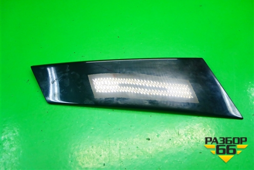 Накладка (задней правой стойки) (9684083277) для Citroen C5 с 2008г (С5)