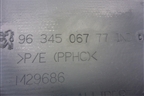 Накладка на торпедо (боковая правая) (9634506777) для Peugeot 307 с 2001-2007г