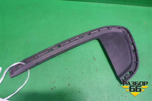 Накладка на решетку радиатора (после 2018г левая) (86353F1600) для Kia Sportage с 2016-2022г (Спортеидж 4)