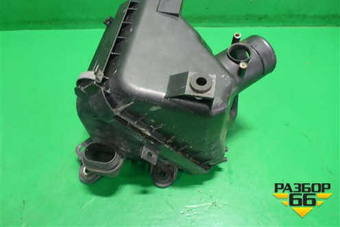 Корпус воздушного фильтра (MR993558) для Mitsubishi Grandis с 2004г
