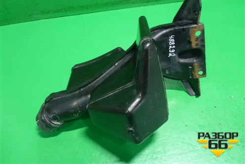 Воздухозаборник воздушного фильтра (MN110585) для Mitsubishi Grandis с 2004г