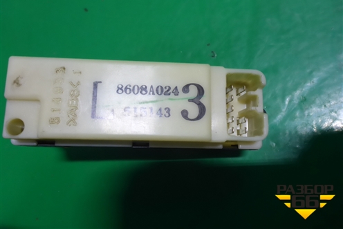 Кнопка стеклоподъёмника (8608A024) для Mitsubishi Grandis с 2004г