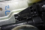 Стеклоподъёмник электрический задний левый (MR989948) для Mitsubishi Grandis с 2004г