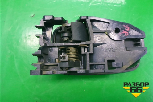 Ручка внутренняя двери передней правой для Mitsubishi Lancer-9  с 2003-2008г