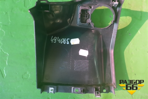 Накладка на торпедо  (81617016305) для MAN  TGS с 2007г