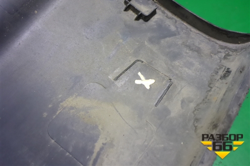Накладка двери задней правой (828704EA0A) для Nissan Qashqai (J11E) с 2013г (Кашкай)