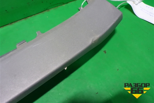 Накладка переднего бампера (51117425977) для BMW X1 F48 с 2014г (Х1 Ф48)
