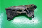 Кронштейн двигателя правый (1.6л Z16XEP) (13189381) для Opel Astra H с 2004-2015г