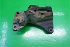 Кронштейн двигателя правый (1.6л Z16XEP) (13189381) для Opel Astra H с 2004-2015г