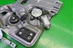 Стеклоподъёмник электрический задний правый (8348026030) для Hyundai Santa Fe с 2000-2012г (Classic) (Санта Фе)