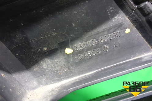 Решетка радиатора (5311260230) для Lexus LX-570 с 2015г (ЛХ)