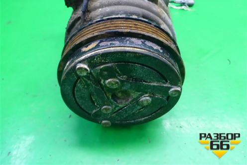 Компрессор кондиционера (1.5л MR479QA) для Geely MK Cross с 2011-2016г