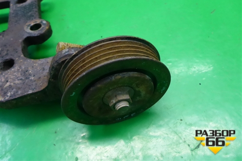 Кронштейн компрессора кондиционера (1.5л MR479QA) (LG11802691) для Geely MK Cross с 2011-2016г