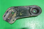 Кронштейн подрамника правый (задний) (13266388) для Opel Astra J с 2009г