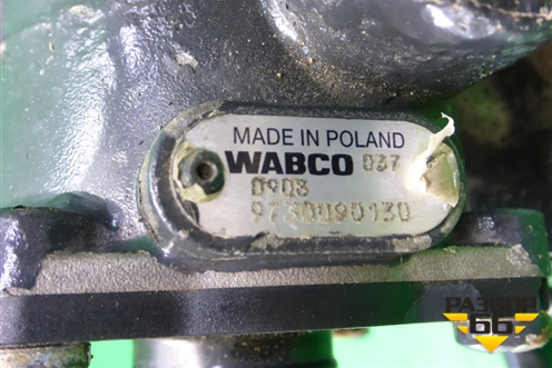 Кран управления тормозами прицепа (9730090130) для Iveco Stralis с 2007г (Стралис) Кран управления тормозами прицепа (9730090130) для Iveco Stralis с 2007г (Стралис)