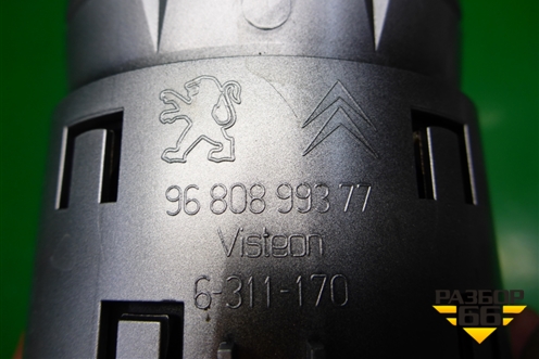Дефлектор воздушный (9680899377) для Peugeot Partner Tepee с 2008г (Партнер Типпи)