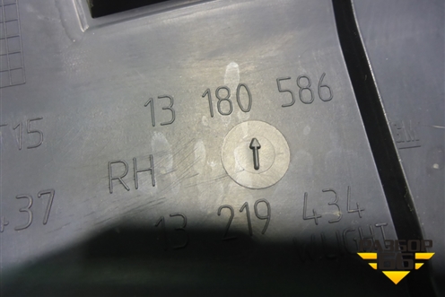 Накладка порога внутренняя правая (3-х дверный кузов) (13180586) для Opel Corsa D с 2006-2014г