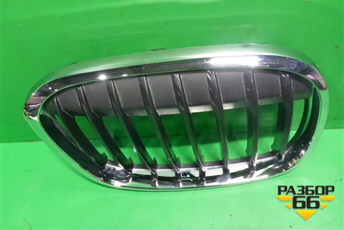 Решетка радиатора правая (51712407732) ( 7383364) для BMW X1 F48 с 2014г (Х1 Ф48)