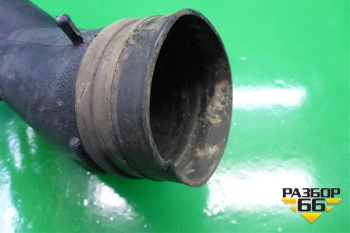 Патрубок воздухозаборника  (281725K000) для Hyundai  HD 35-78 с 2003г