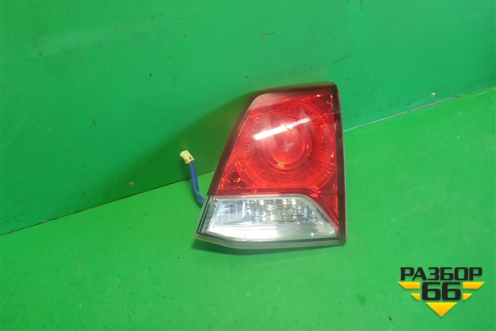 Фонарь задний внутренний правый (после 2012г до 2015г) (8158160280) для Toyota Land Cruiser (200) с 2008г