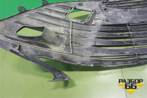 Решетка в передний бампер центральная (до 2020г) (5311333110) для Toyota Camry V70 с 2017г (Камри) Решетка в передний бампер центральная (до 2020г) (5311333110) для Toyota Camry V70 с 2017г (Камри)