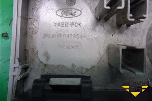 Плафон салонный передний для Ford S-MAX с 2006-2015г (С-Макс)